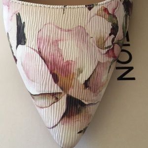 Floral watercolor pumps